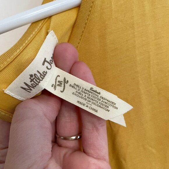 MATILDA JANE Bocce Ball Lace Accent Top Mustard Yellow Lace Back Short Sleeve M - Picture 12 of 16